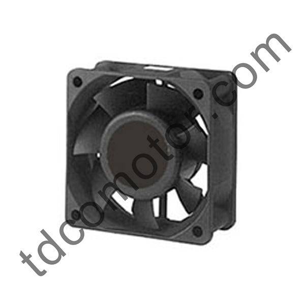 Quạt hướng trục DC 60x60x25 YZ-6025D Vòng bi tay áo