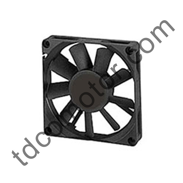Quạt hướng trục DC 80x80x15 YZ-8015D Vòng bi tay áo